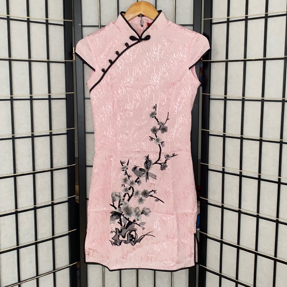 Qipao Pink traditional Chinese short dress